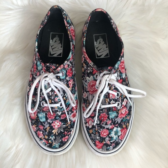 Vans Shoes - Vans Floral Unisex Slip On Sneaker Shoes